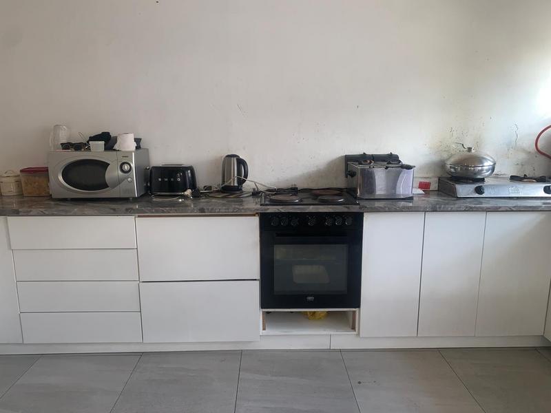 4 Bedroom Property for Sale in Grassy Park Western Cape